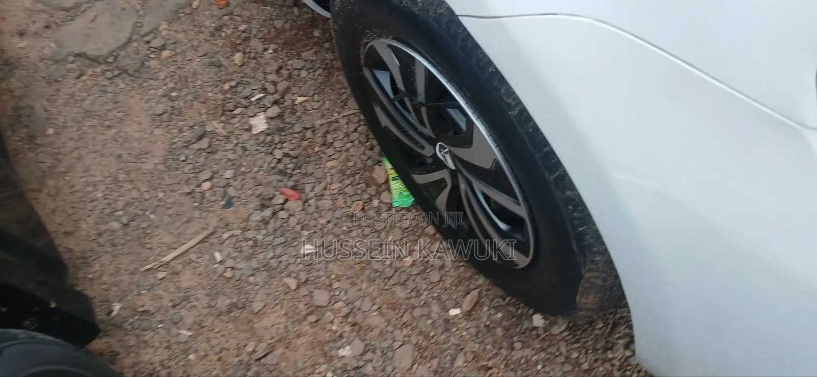 Toyota Sienta 2008 White