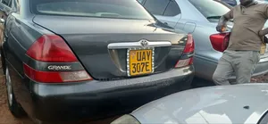 Toyota Mark II 2000 Maroon
