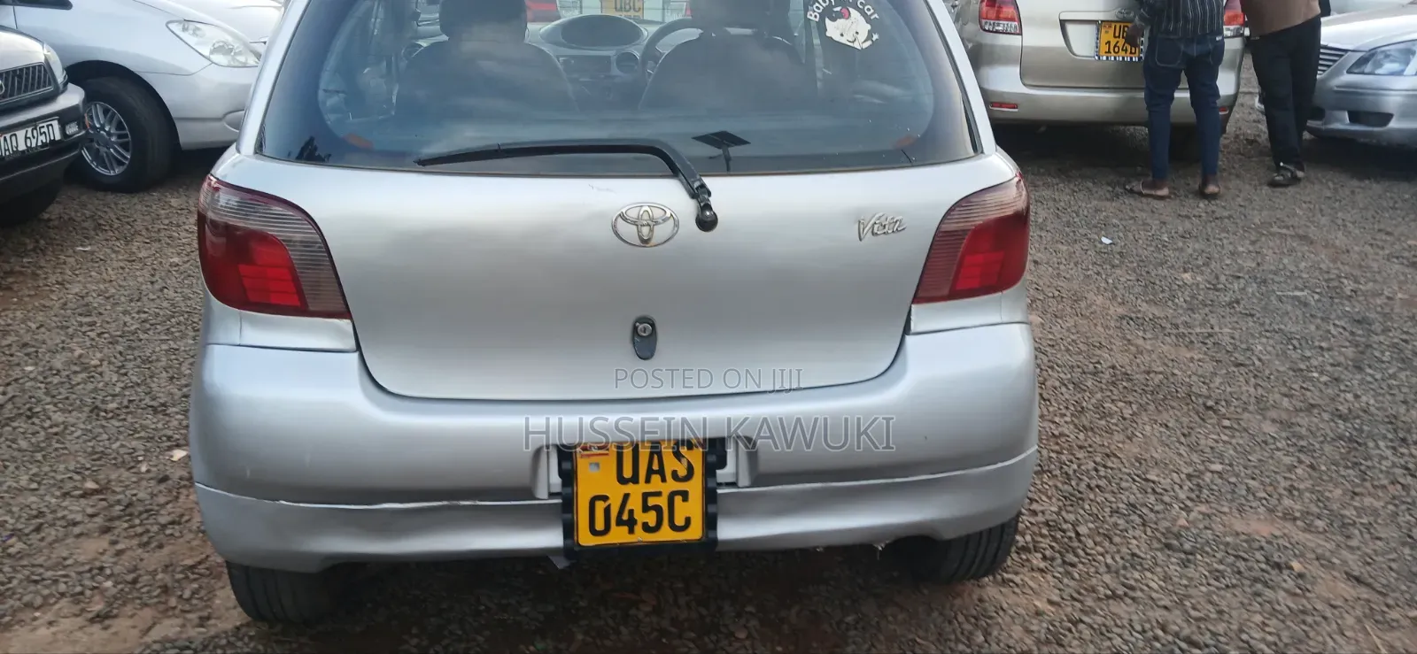 Toyota Vitz 2005 Silver