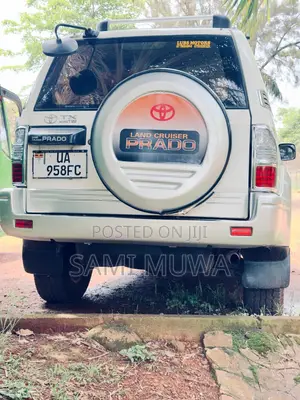 Toyota Land Cruiser Prado 2000 White