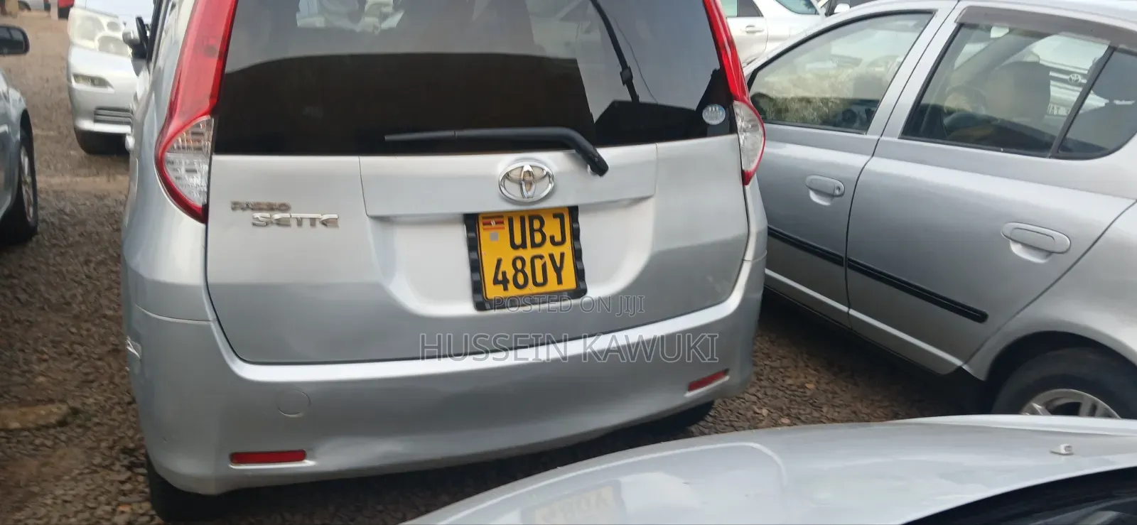 Toyota Passo Sette 2009 Silver