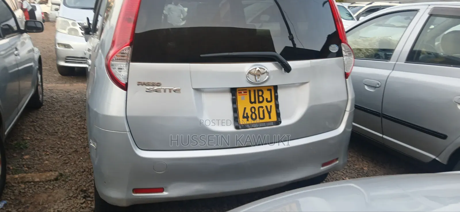 Toyota Passo Sette 2009 Silver
