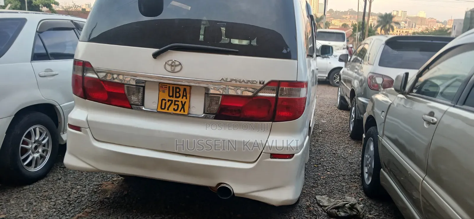 Toyota Alphard 2005 Silver
