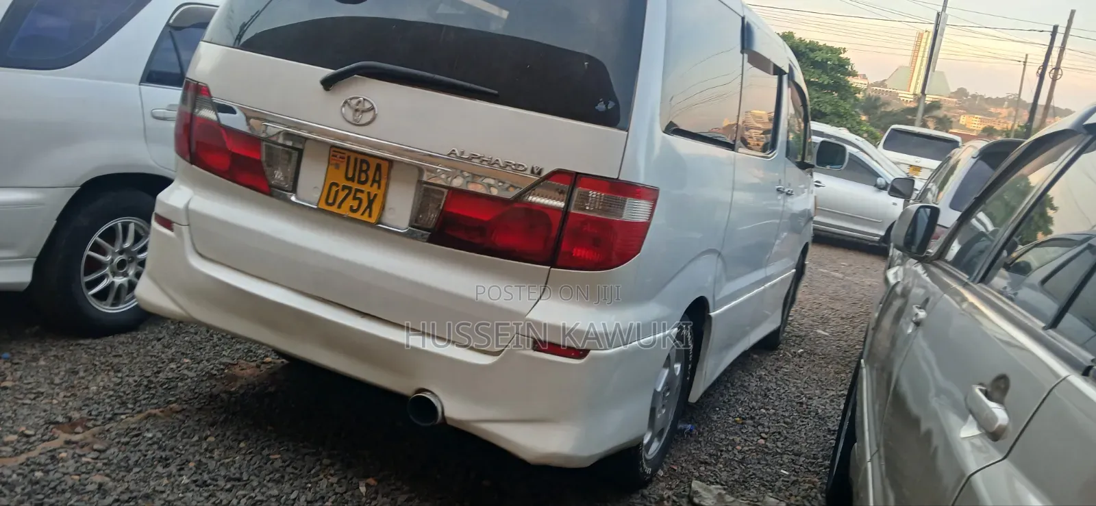 Toyota Alphard 2005 Silver