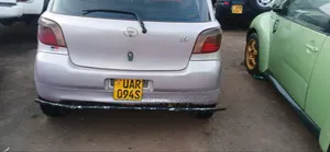 Toyota Vitz 2007 Silver