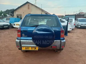 Toyota RAV4 2004 Blue