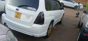 Subaru Forester 2004 White