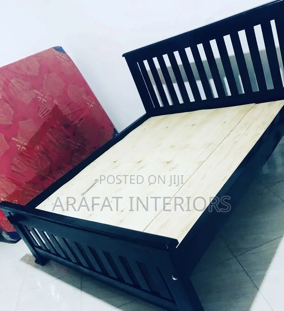 5x6 Classic Wooden Double Bed