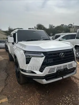 Lexus GX 2025 White