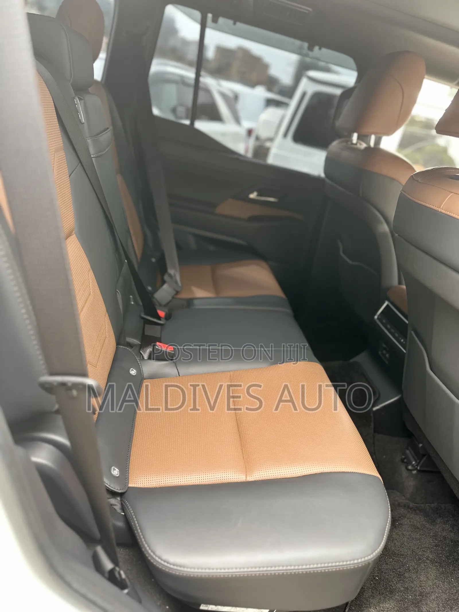 Lexus GX 2025 White