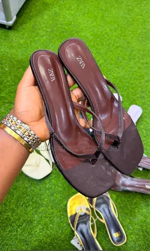 Ladies Thong High Heels