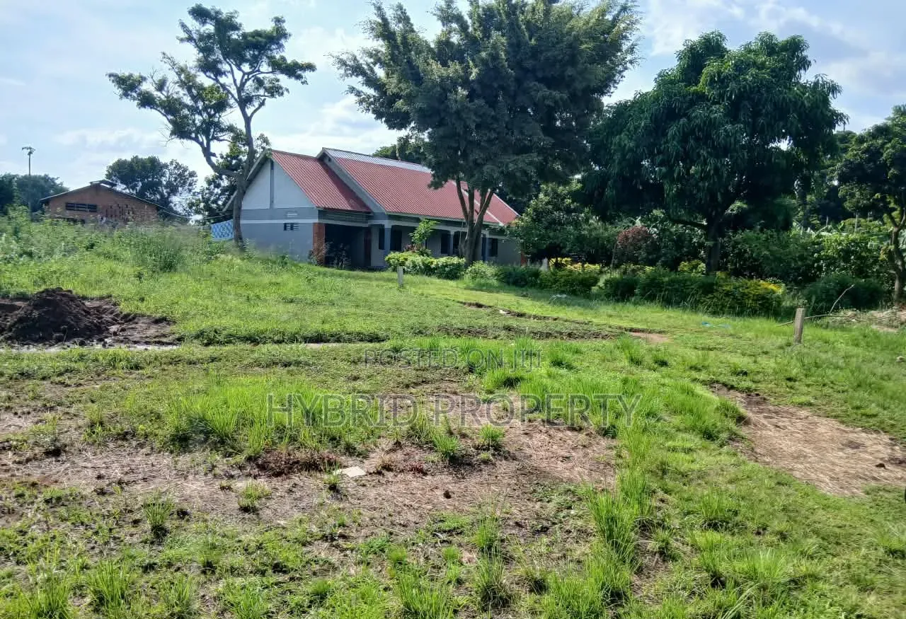 Prime Plot for Sale at Namulanda~Nganjo Lakeview Along Entebbe Road.