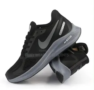 Zoom X 38-42