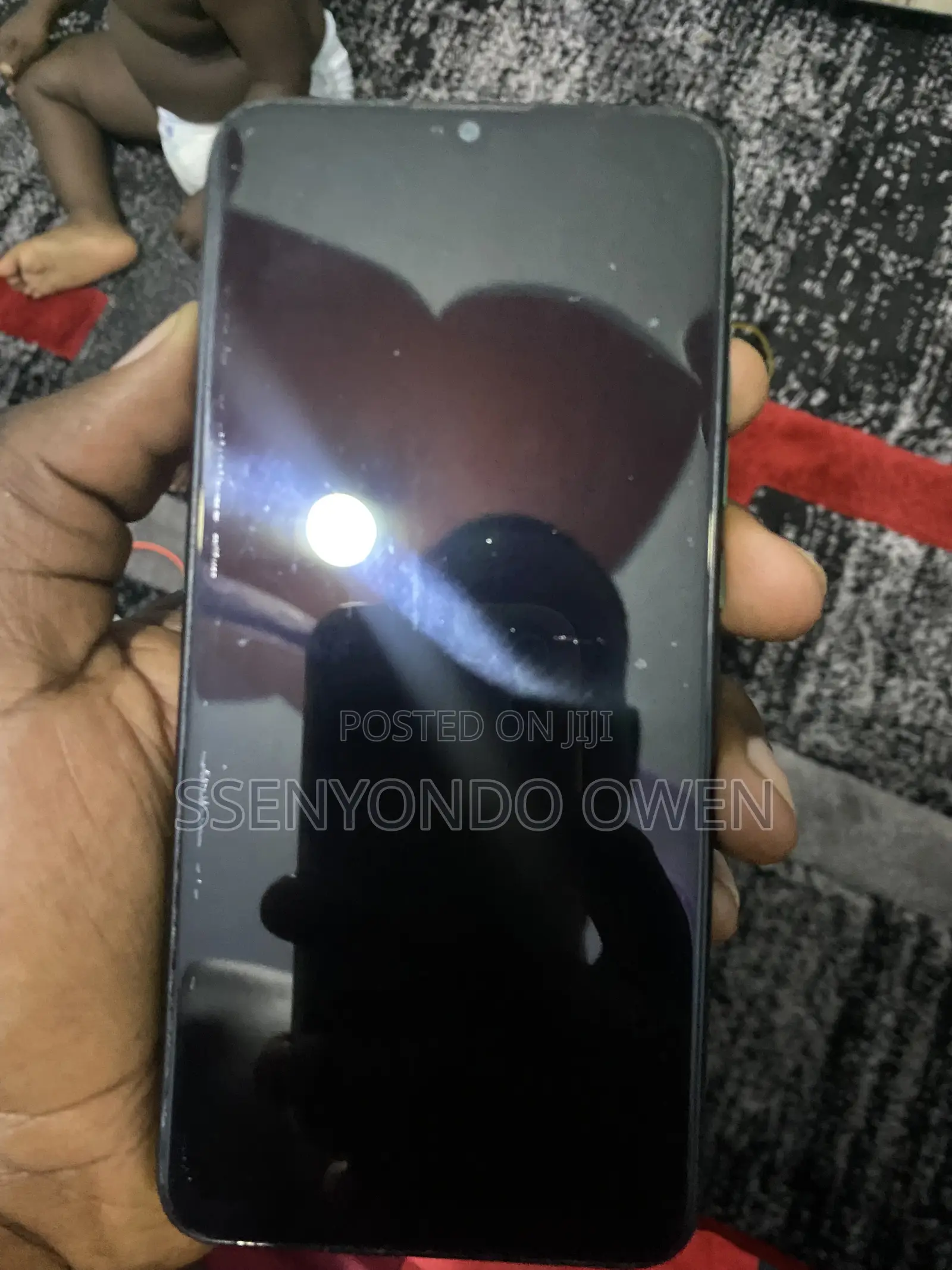 Mobile Phone 32 GB Green