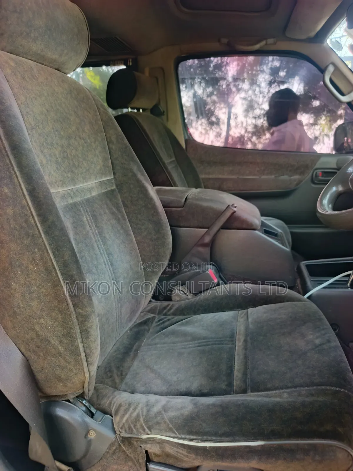 Toyota Noah 2004 White