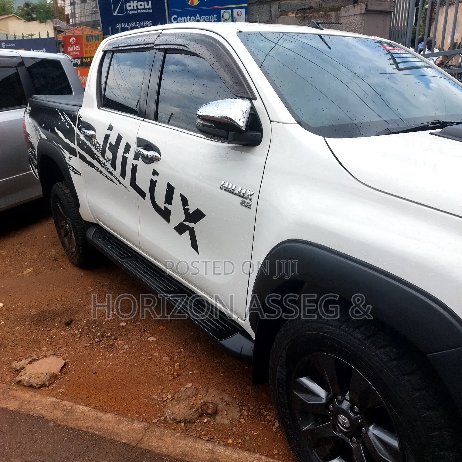 Toyota Hilux 2020 White