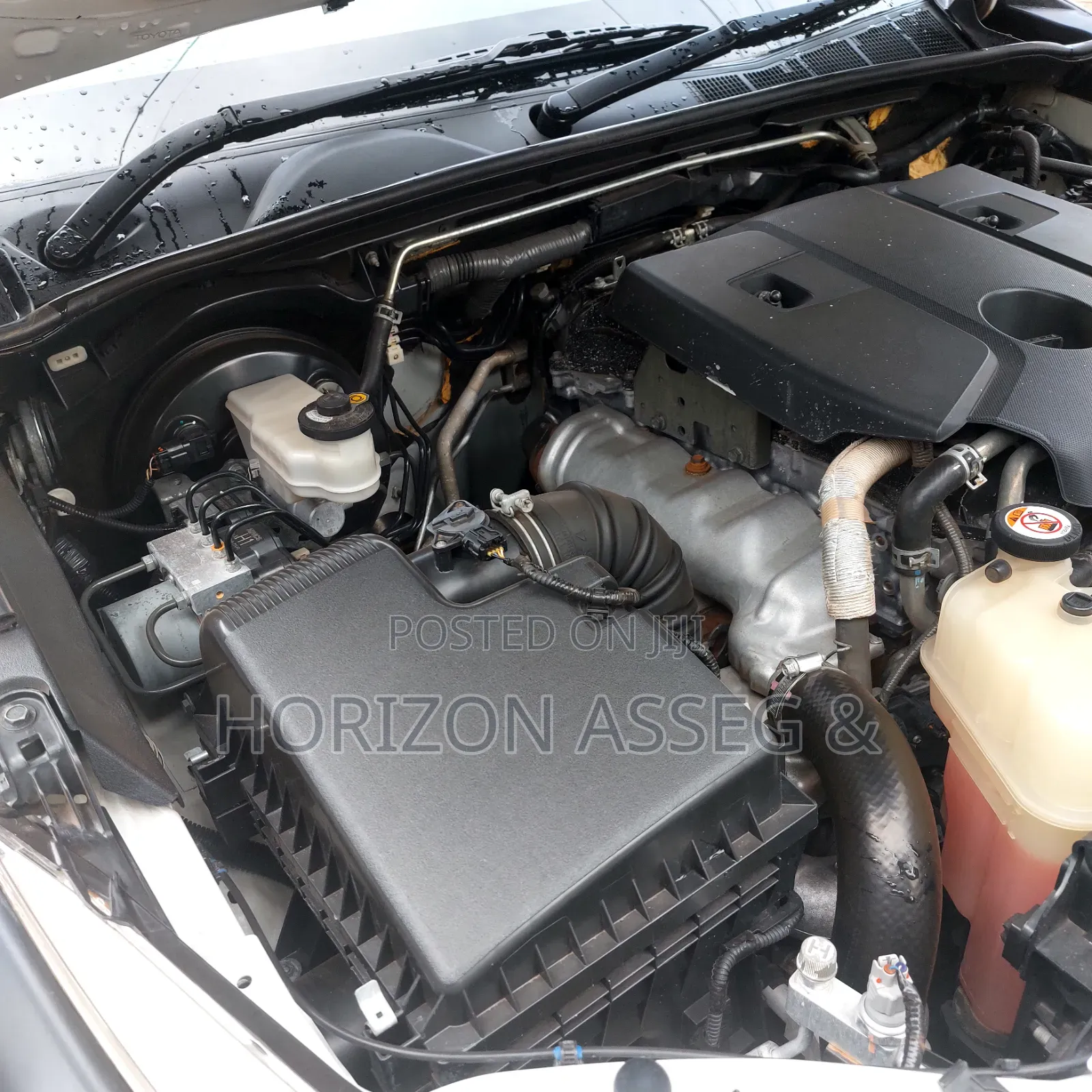 Toyota Hilux 2020 White
