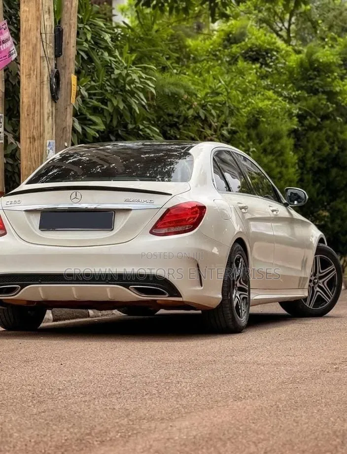 Mercedes-Benz C200 2017 White