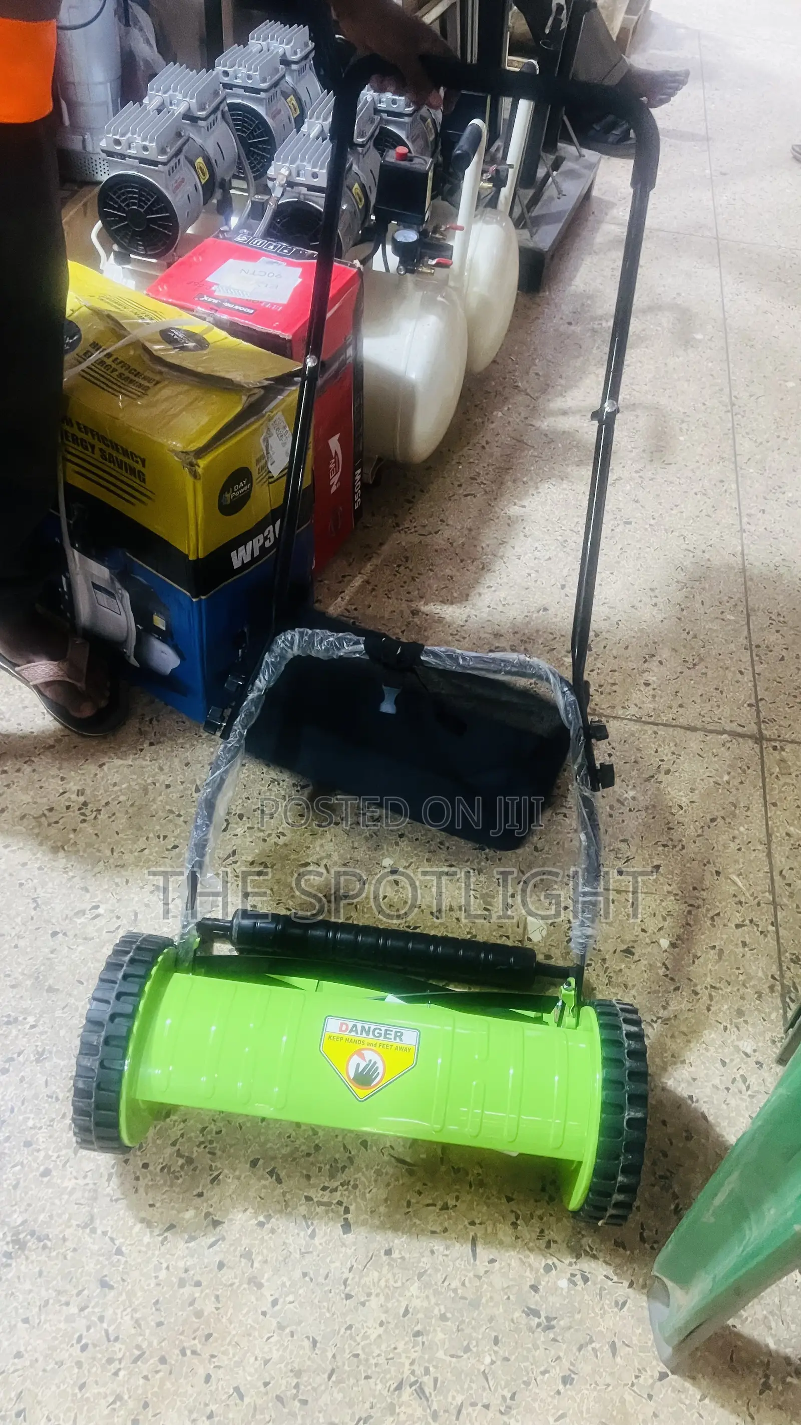 Manual Lawn Mower