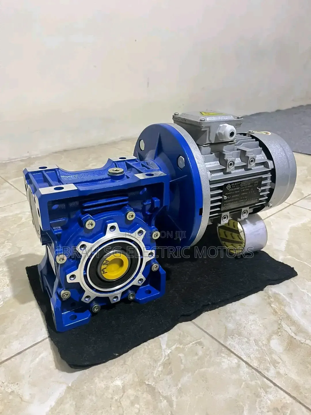 Three Phase 1hp Geared Motor 1:30 Ratio