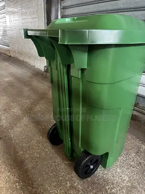 80ltrs Pedal Bin With Wheels