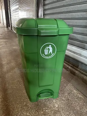 80ltrs Pedal Bin With Wheels