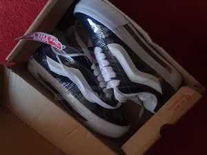 Black and White Suede Old School Vans