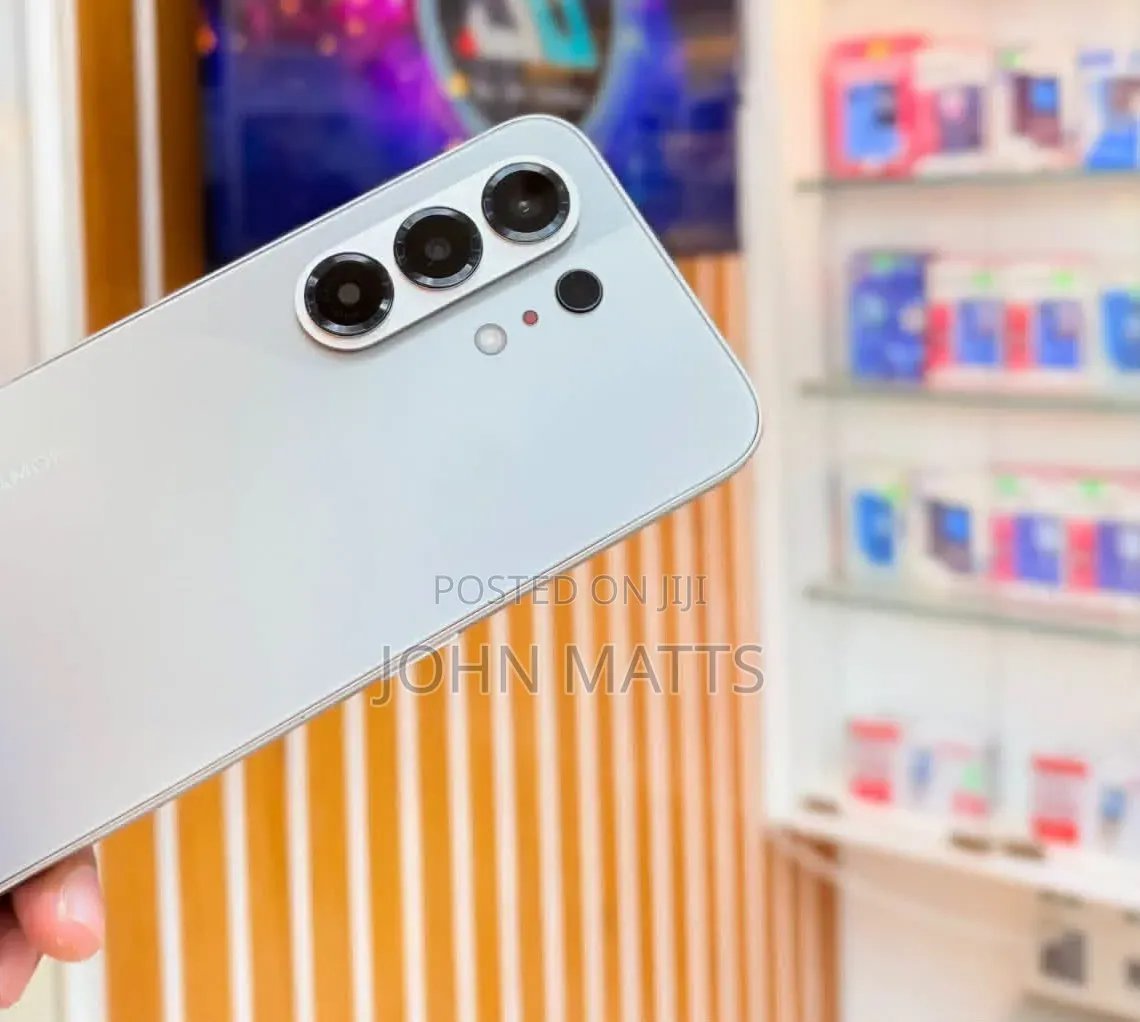 Tecno Camon 50 256 GB Silver