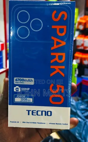 New Tecno Spark 50 128 GB Silver