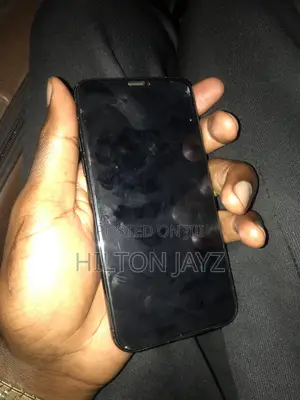 Apple iPhone X 64 GB Black