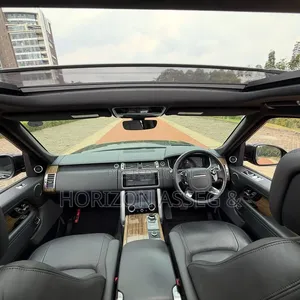 Land Rover Range Rover Vogue 2019 Black