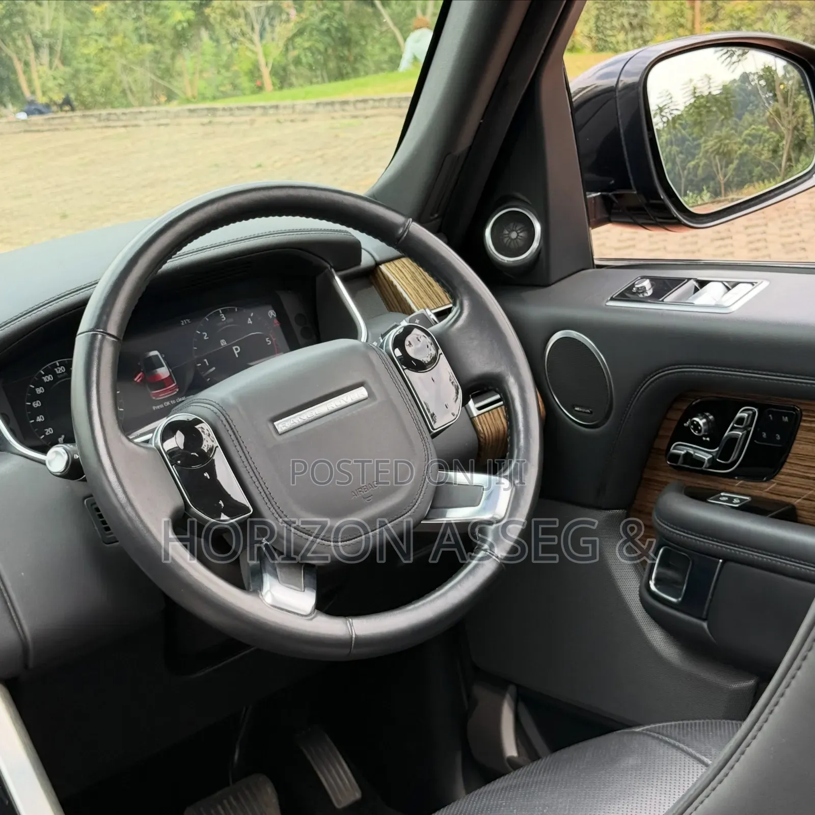 Land Rover Range Rover Vogue 2019 Black