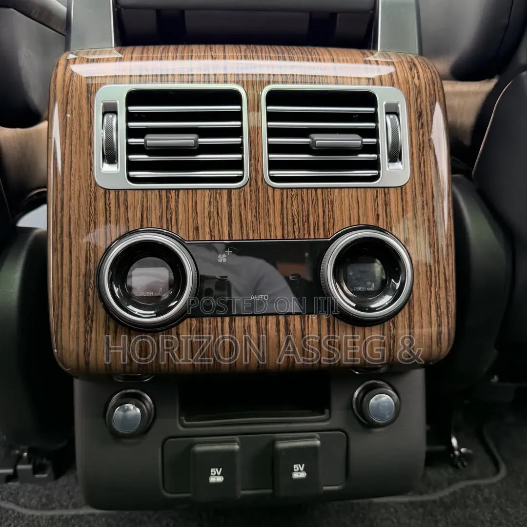 Land Rover Range Rover Vogue 2019 Black