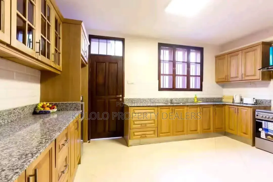 Furnished 2bdrm Townhouse / Terrace in Kololo, Central Division