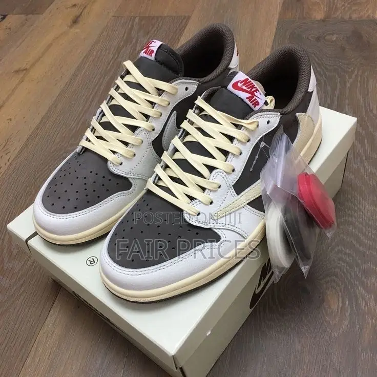Travis Cactus Jack Nike Sneakers