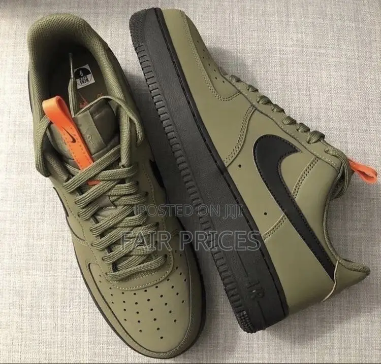 Grey and Green Airforce One