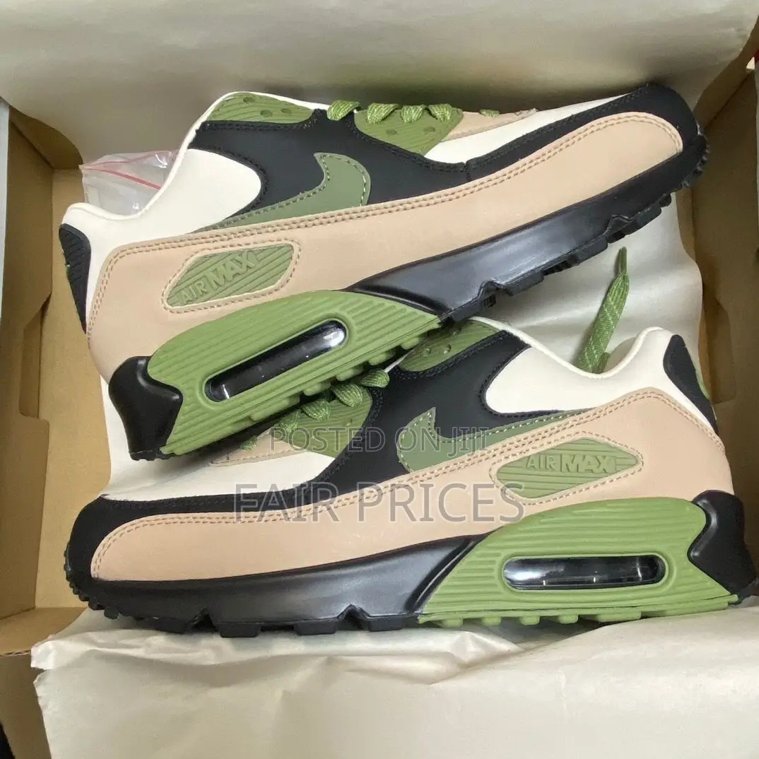Black AirMax