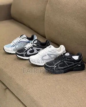 Christian Dior B-30 Sneakers