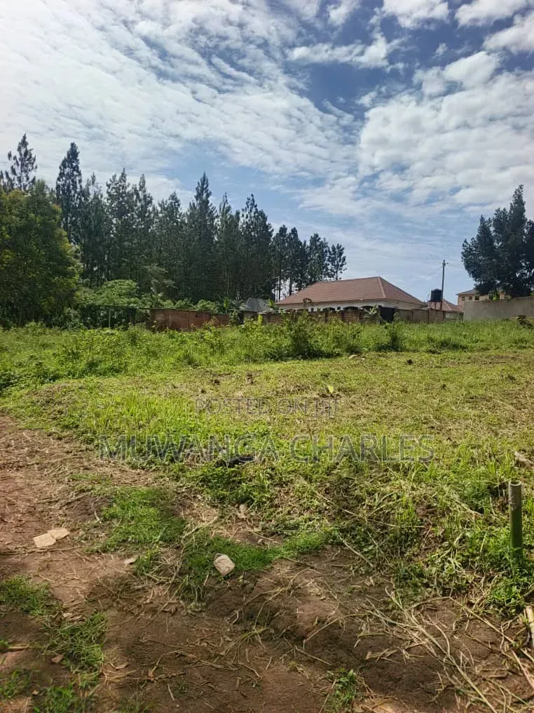 Plots on Sale at Gayaza Kijjabijo