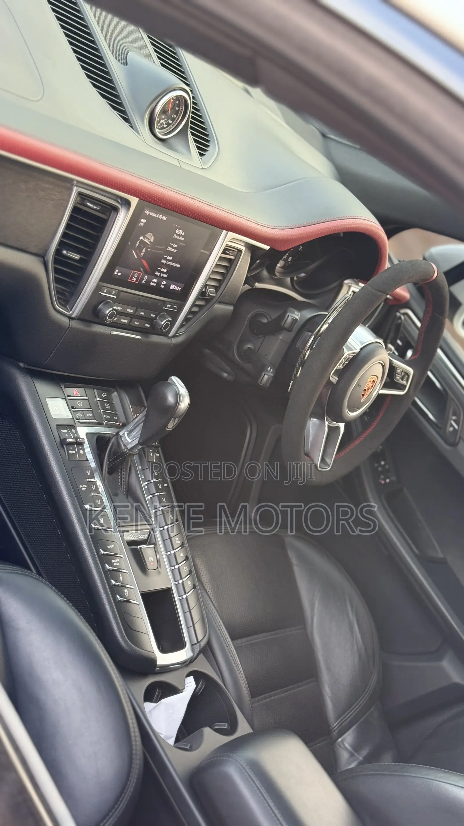 Porsche Macan GTS 2018 White