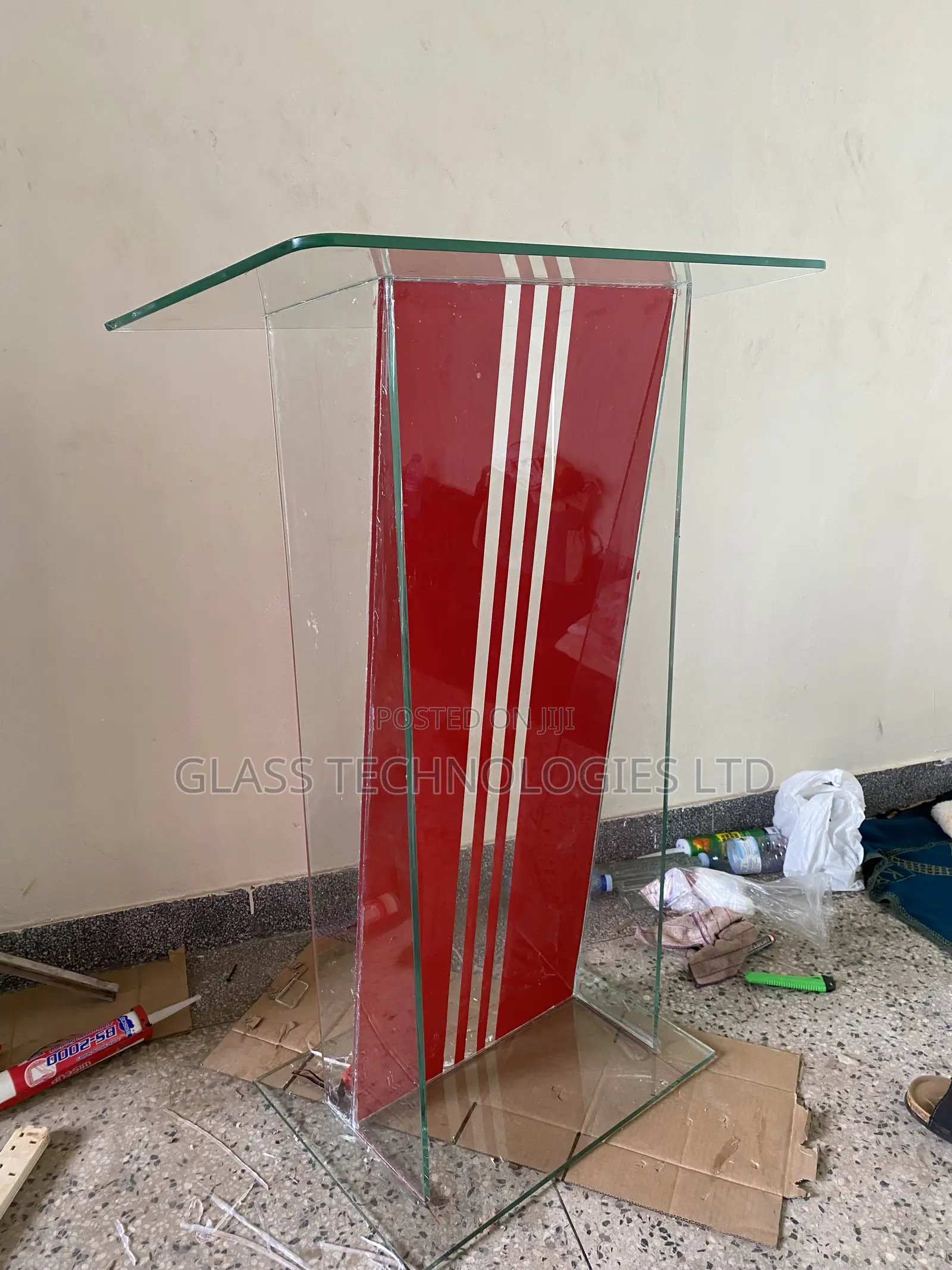 Reddish Podium