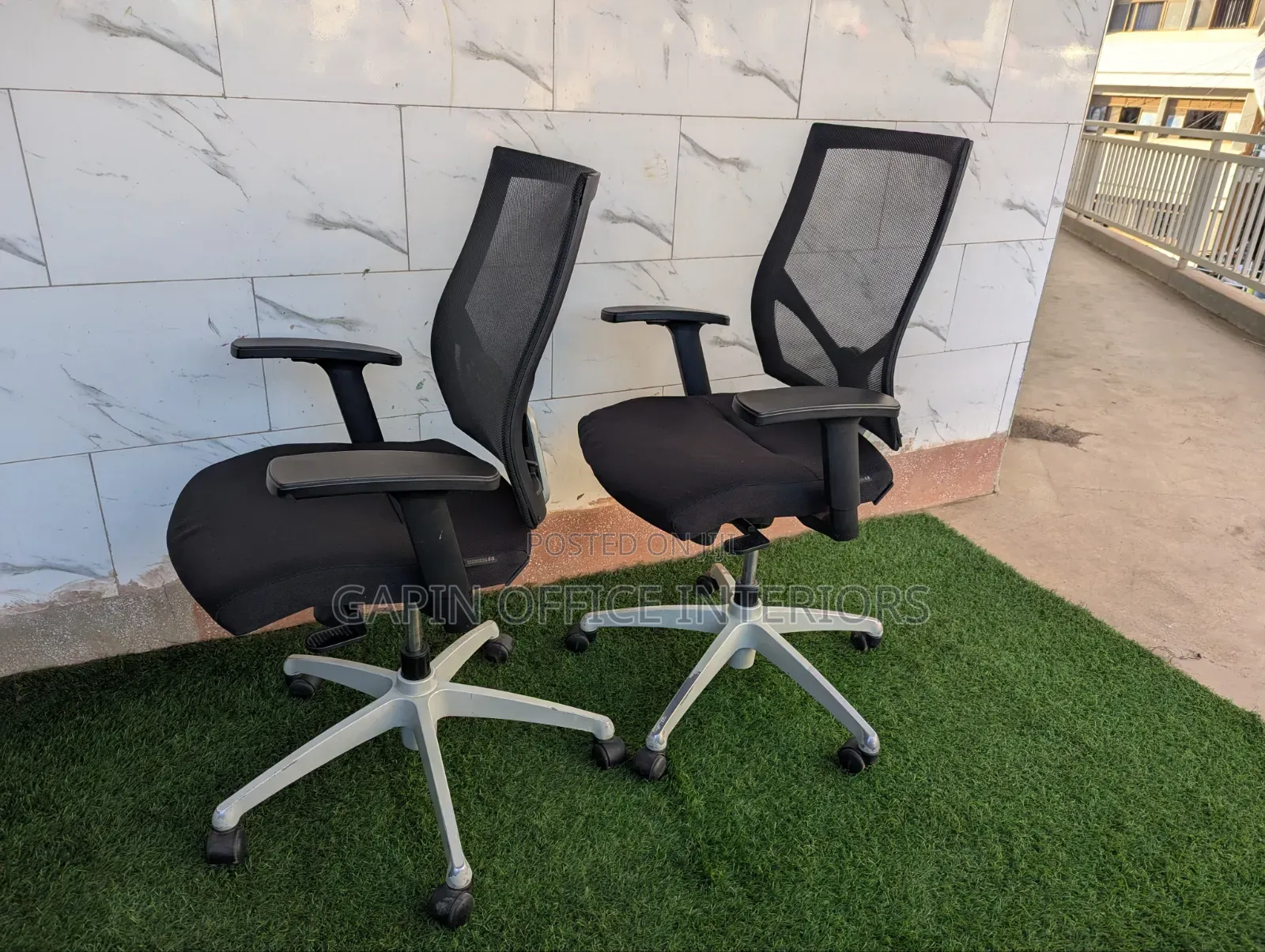 Mesh Back Office Chairs With Adjustable Height, Price for Each Piece