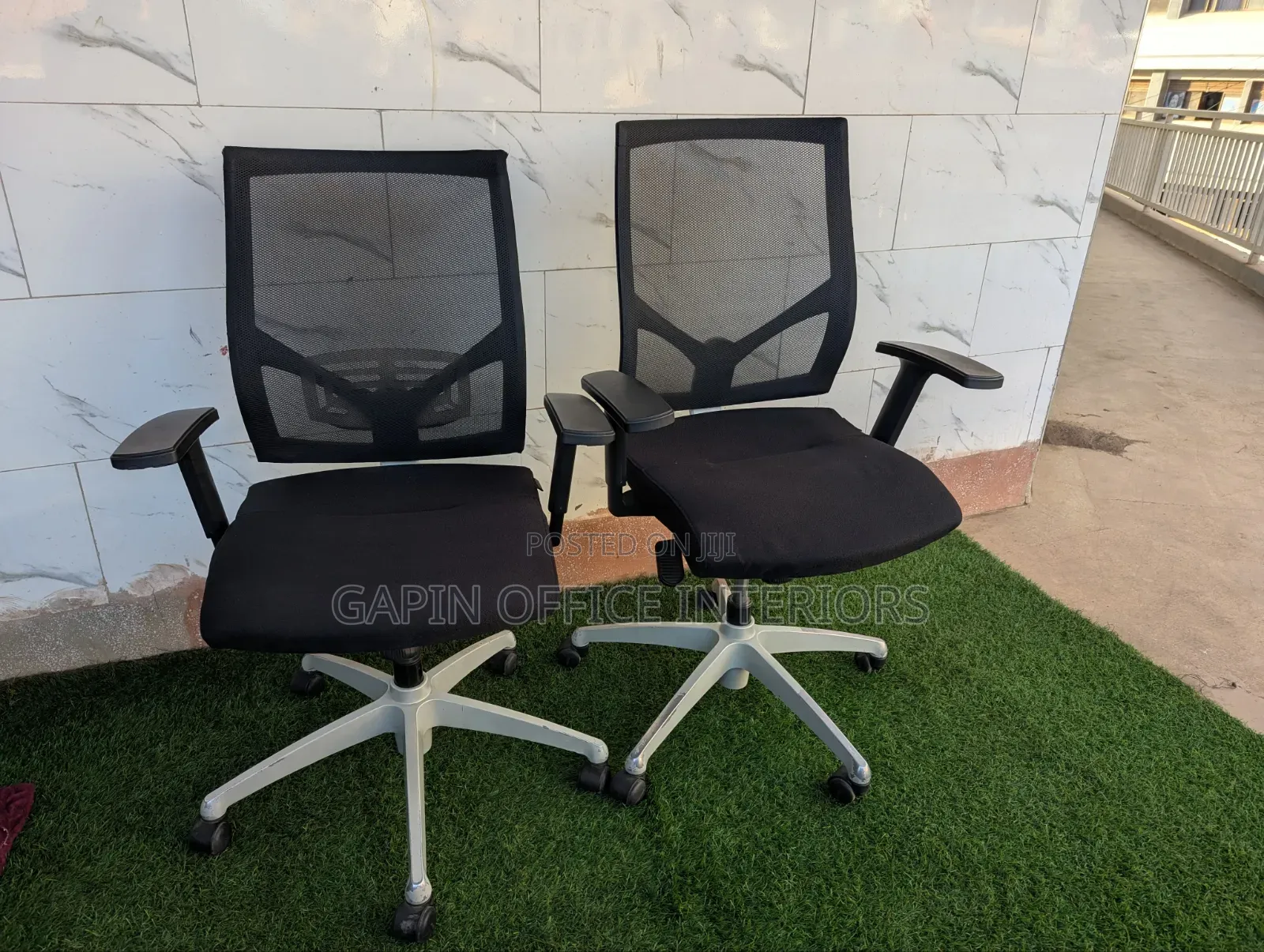 Mesh Back Office Chairs With Adjustable Height, Price for Each Piece