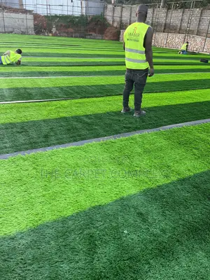 Schoolyard Tuff Grass 45k Per Squaremeter