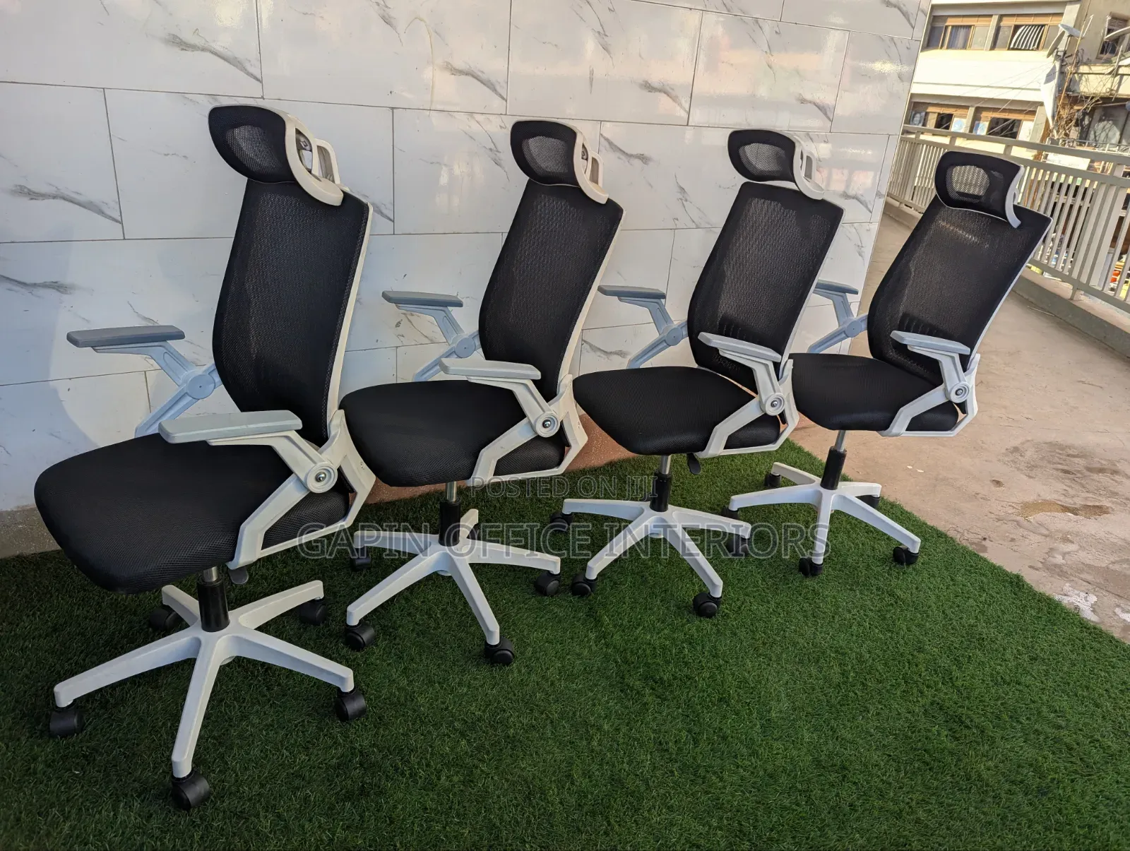 Simple Headrest Office Chairs, Price for Each Piece
