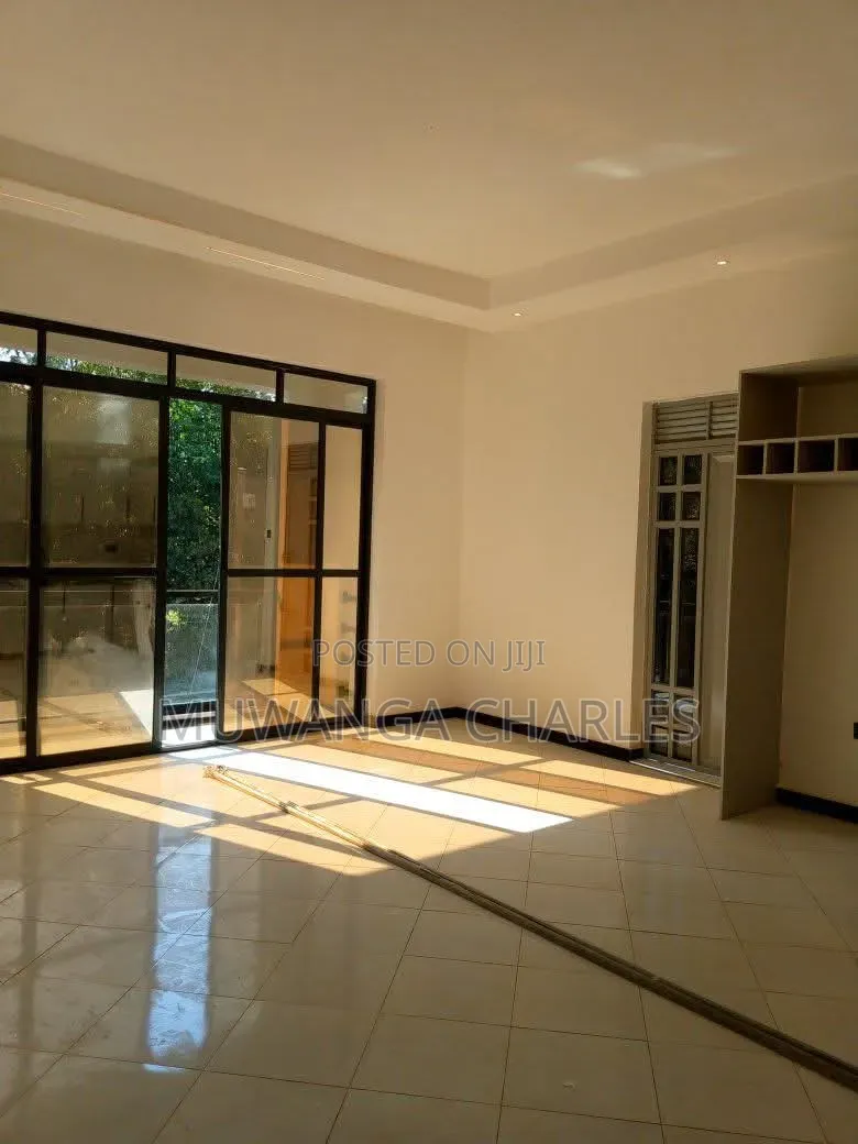 2bdrm Apartment in Fs Properties Ltd, Division A for rent