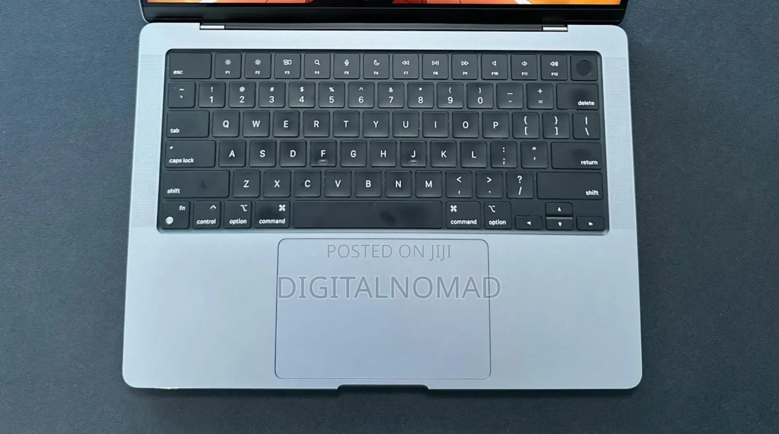 Laptop Apple MacBook Pro 2021 M1 16GB Apple M1 Pro SSD 512GB