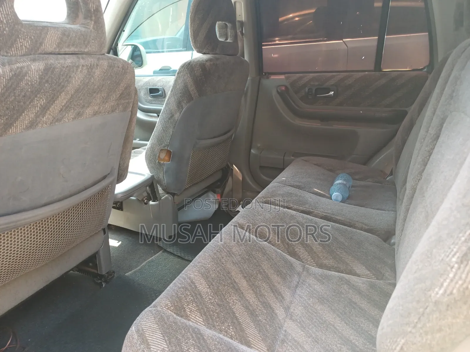 Honda CR-V 1998 White
