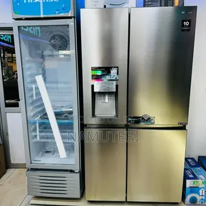 Hisense 720 Litres Fridge With Water and Ice Dispenser