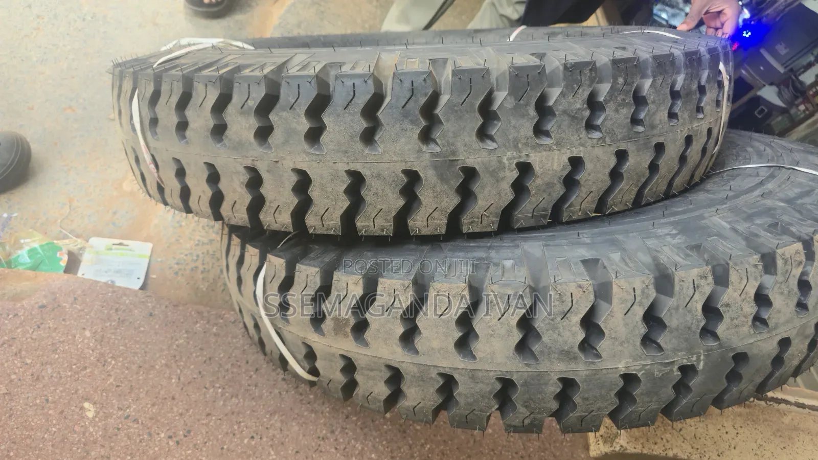 825r20 Mudgrip MRF Heavy Duty